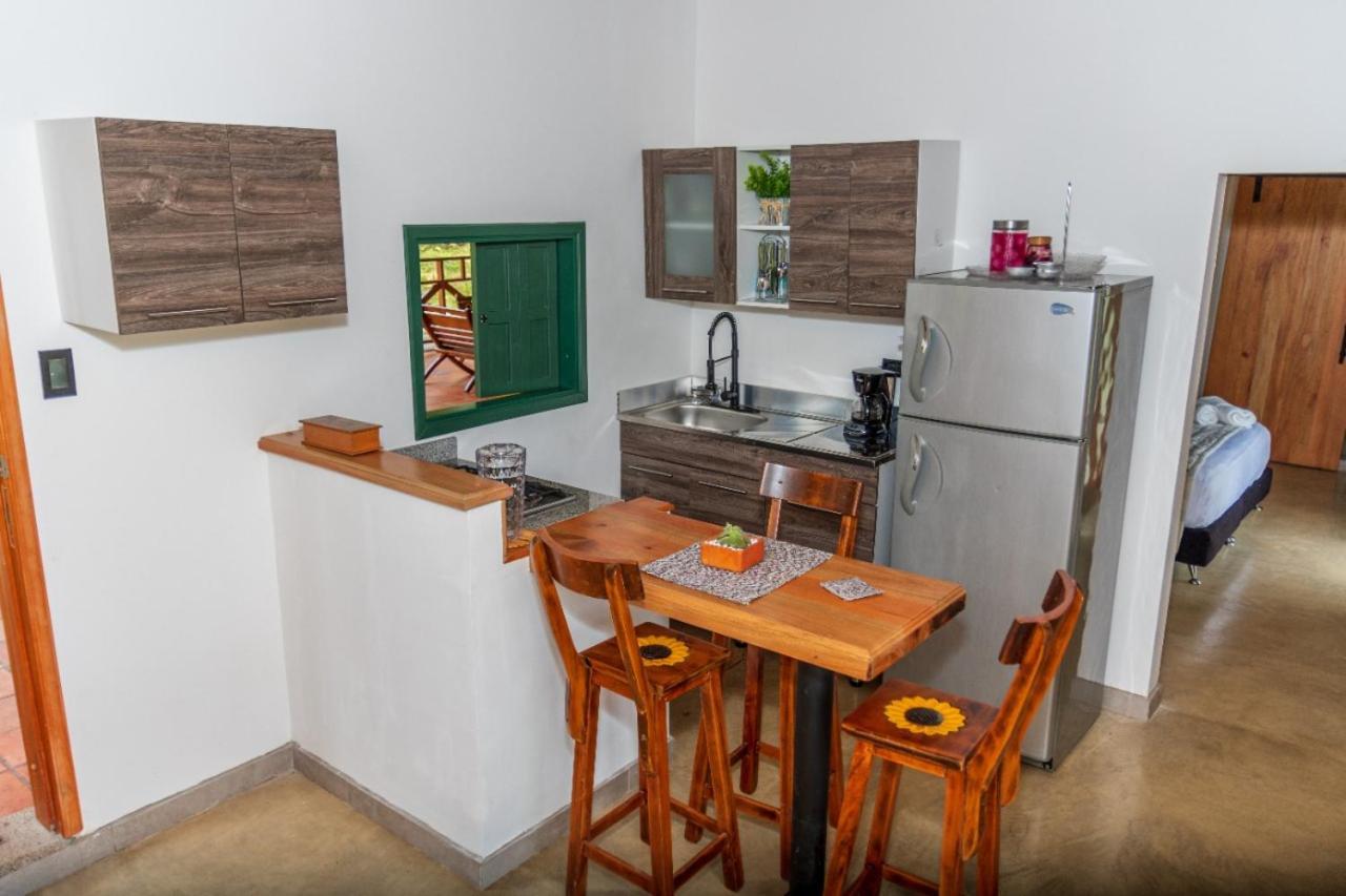 Agradable Cabana Cafetera Con Jacuzzi A 12 Min Del Centro De 佩雷拉 外观 照片